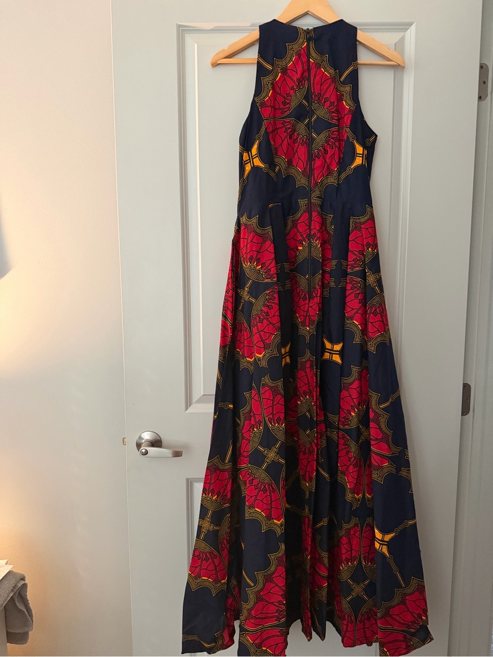 Sleeveless Red and Black Patterned Maxi Dress with Gold Accents - Picture 4 of 5